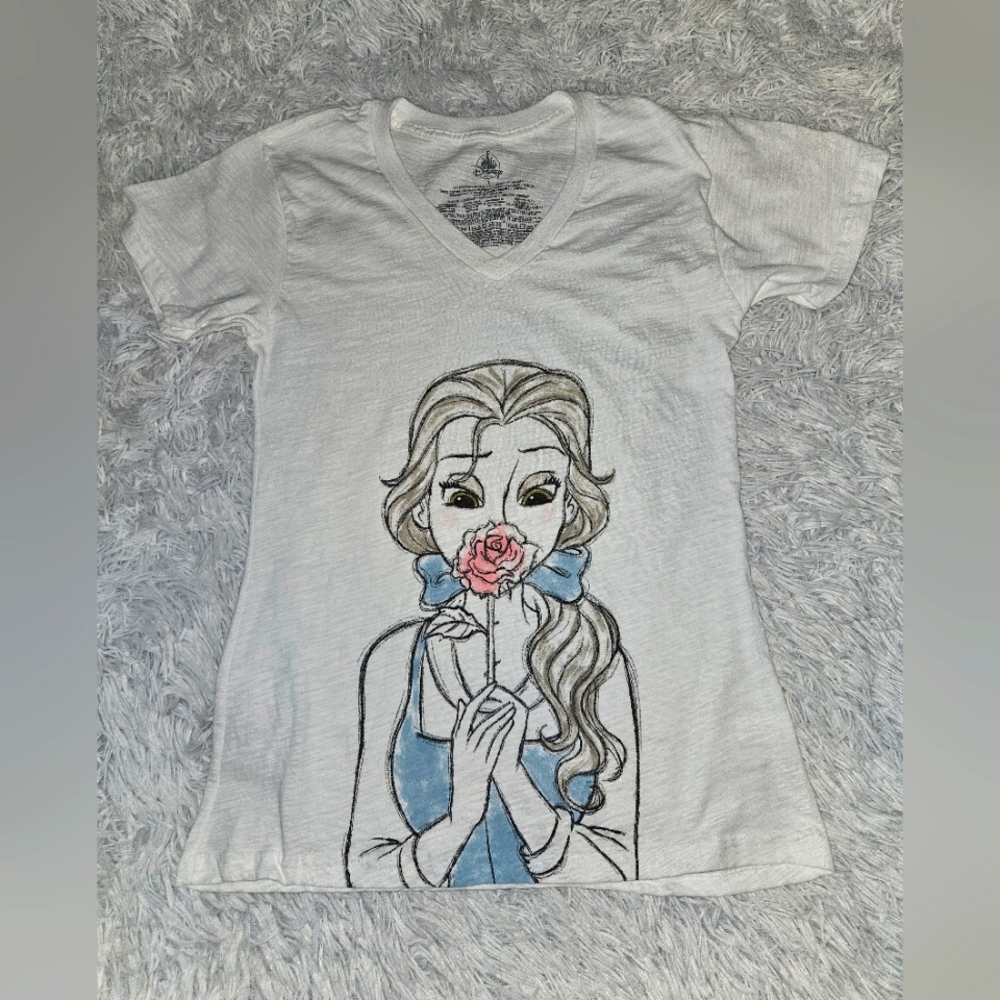 NWOT Beauty & The Beast Belle V-Neck T-Shirt Top White Blue Pink Womens Small